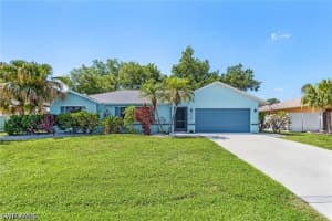 2220 8th Terrace, Cape Coral, FL 33990 - MLS#226011736