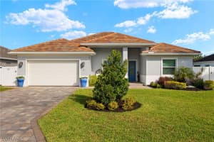17 Willoughby Drive, Naples, FL 34110 - MLS#226011742