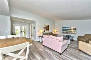 150 Round Key Cir G-15, Naples