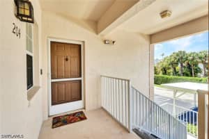 326 Bradstrom Circle, Naples, FL 34113 - MLS#226011775