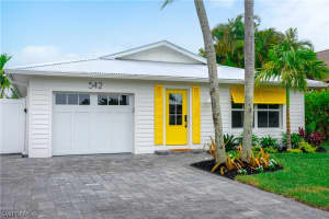 542 104th Avenue, Naples, FL 34108 - MLS#226011782