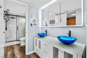 1660 Pine Valley Drive, Fort Myers, FL 33907 - MLS#226011804