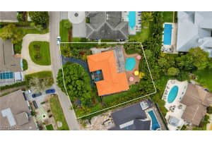 1541 Mandarin Rd, Naples