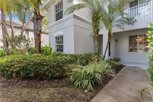 1882 Tarpon Bay Drive, Naples, FL 34119 - MLS#226011834