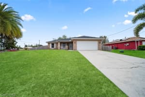 3011 4th Avenue, Cape Coral, FL 33909 - MLS#226011887