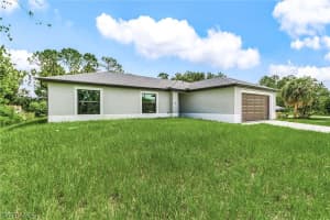 3402 25th Street, Lehigh Acres, FL 33976 - MLS#226011892