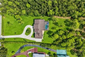 5790 Standing Oaks Lane, Naples, FL 34119 - MLS#226011902