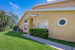 641 Saint Andrews Boulevard, Naples, FL 34113 - MLS#226011905