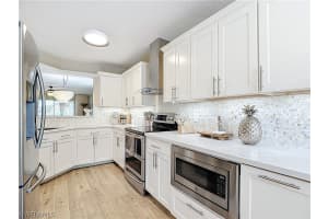 340 Horse Creek Drive, Naples, FL 34110 - MLS#226011921