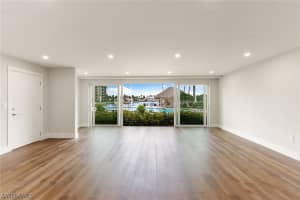 2850 Gulf Shore Boulevard, Naples, FL 34103 - MLS#226011922