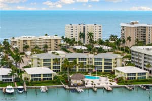 2850 Gulf Shore Boulevard, Naples, FL 34103 - MLS#226011922