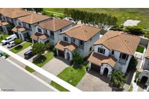 9045 Madrid Circle, Naples, FL 34104 - MLS#226011924