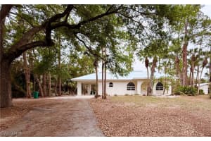 4125 13th Ave Sw, Naples