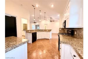 4125 13th Ave SW, Naples, FL 34116 - MLS#226011939