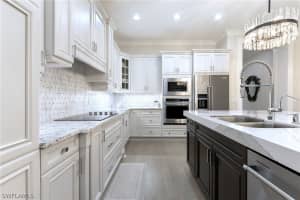 8914 Gustavia Court, Naples, FL 34112 - MLS#226011956