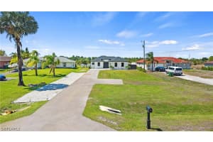 4571 22nd Street, Naples, FL 34120 - MLS#226011984