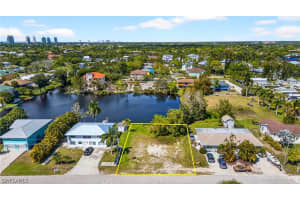 3916 Bennett Lane, Bonita Springs, FL 34134 - MLS#226012088