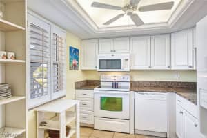 1700 Pine Valley Drive, Fort Myers, FL 33907 - MLS#226012107