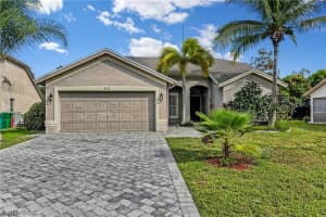 6721 Sloane Pl, Naples