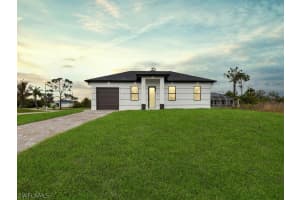 380 Cratsley Avenue, Lehigh Acres, FL 33974 - MLS#226012175