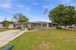 1154 Navajo Avenue, Lehigh Acres, FL 33936 - MLS#226012201