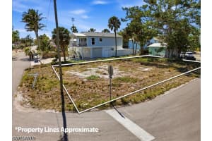 245 Madison Court, Fort Myers Beach, FL 33931 - MLS#226012202