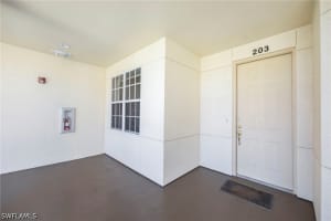 4884 Hampshire Court, Naples, FL 34112 - MLS#226012225