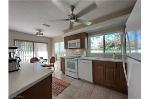 829 Reef Point Circle, Naples, FL 34108 - MLS#226012257