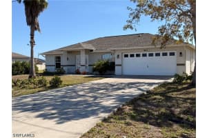 843 Nyasa Avenue, Fort Myers, FL 33913 - MLS#226012292