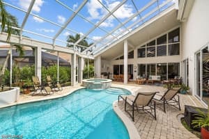 433 Crestwood Ln, Naples