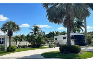 1169 Diamond Lake Circle, Naples, FL 34114 - MLS#226012344