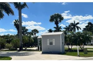 1169 Diamond Lake Circle, Naples, FL 34114 - MLS#226012344