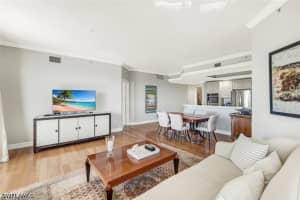 14380 Riva Del Lago Drive, Fort Myers, FL 33907 - MLS#226012345