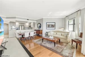 14380 Riva Del Lago Drive, Fort Myers, FL 33907 - MLS#226012345