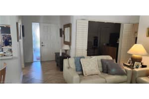 373 Fox Den Circle, Naples, FL 34104 - MLS#226012349