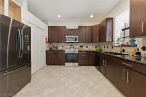 7577 Bristol Circle, Naples, FL 34120 - MLS#226012384