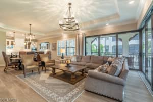 16375 Viansa Way, Naples, FL 34110 - MLS#226012386