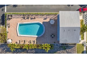 4617 Bayshore Drive, Naples, FL 34112 - MLS#226012419