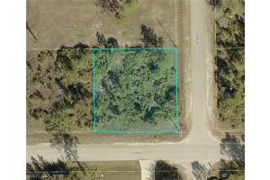 3107 10th Street, Lehigh Acres, FL 33972 - MLS#226012459