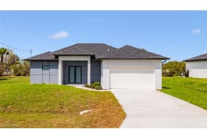 817 Frederick Reid Street, Lehigh Acres, FL 33974 - MLS#226012468