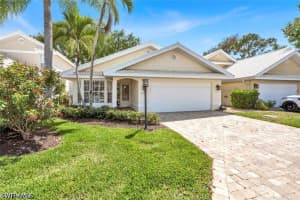 1562 Weybridge Cir 31, Naples