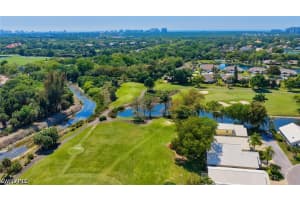 1562 Weybridge Circle, Naples, FL 34110 - MLS#226012470