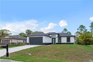 1113 Enrique Street, Lehigh Acres, FL 33974 - MLS#226012478