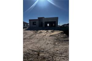 3538 Nw 21st St, Cape Coral