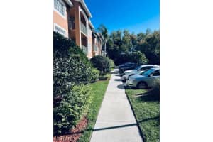 1280 Wildwood Lakes Boulevard, Naples, FL 34104 - MLS#226012520