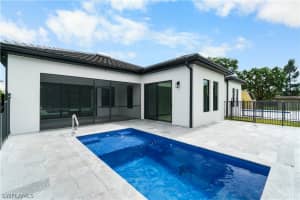 833 91st Avenue, Naples, FL 34108 - MLS#226012551