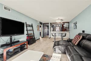 4150 Looking Glass Lane, Naples, FL 34112 - MLS#226012607