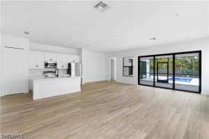 837 91st Avenue, Naples, FL 34108 - MLS#226012628