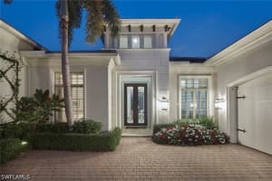 2220 Miramonte Court, Naples, FL 34105 - MLS#226012630