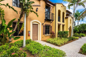 9088 Chula Vista Street, Naples, FL 34113 - MLS#226012638